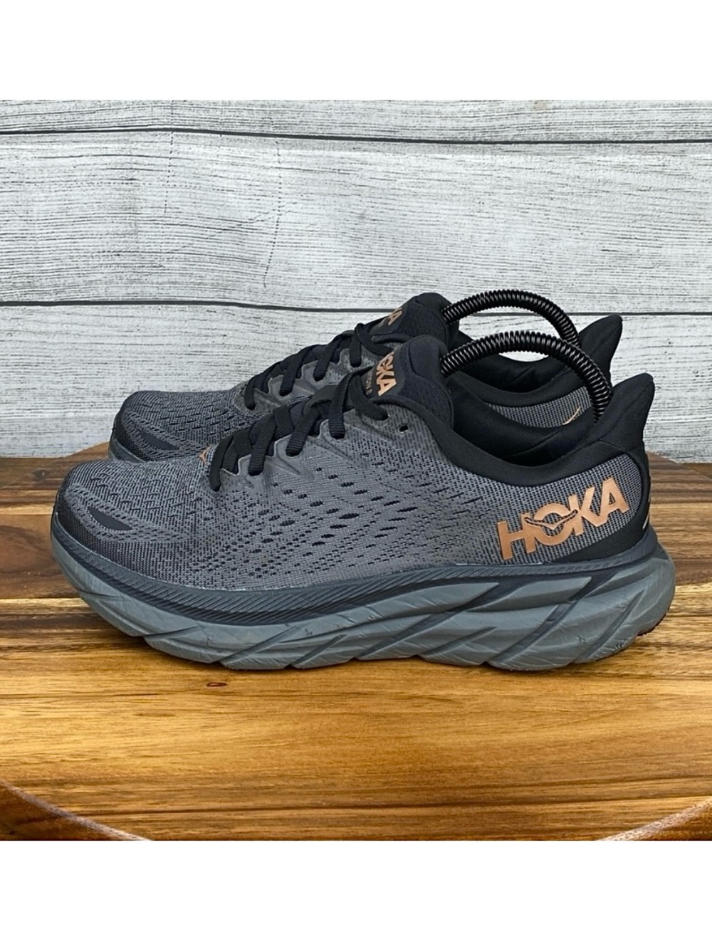 Hoka One One Clifton 8 Anthracite Copper Running Shoe Women’s Sneaker Size 8